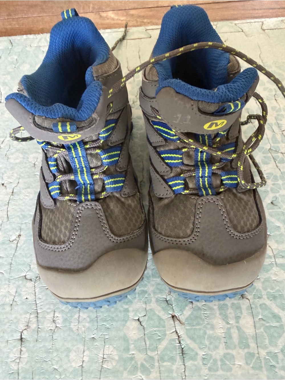 Kids Gray and Blue Outdoor hiking boots
